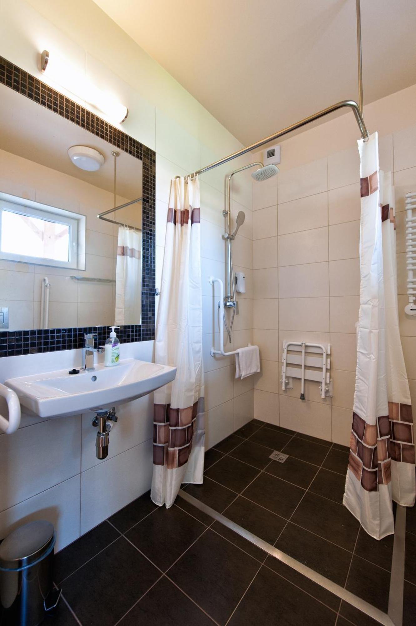 Swietokrzyska Polana - Medical Resort Chrusty Экстерьер фото